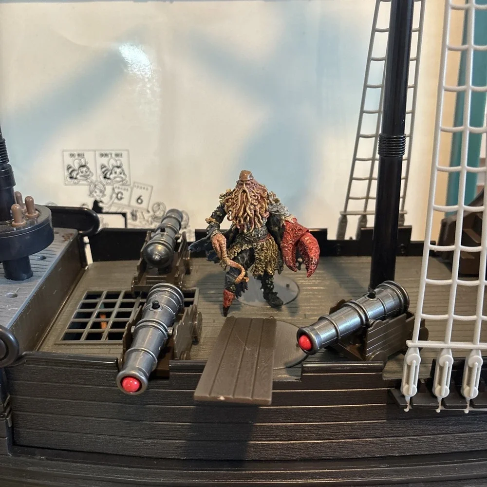 Pirates of the Caribbean‎ Ultimate Black Pearl Playset Zizzle 2006 ,Poster, Mega